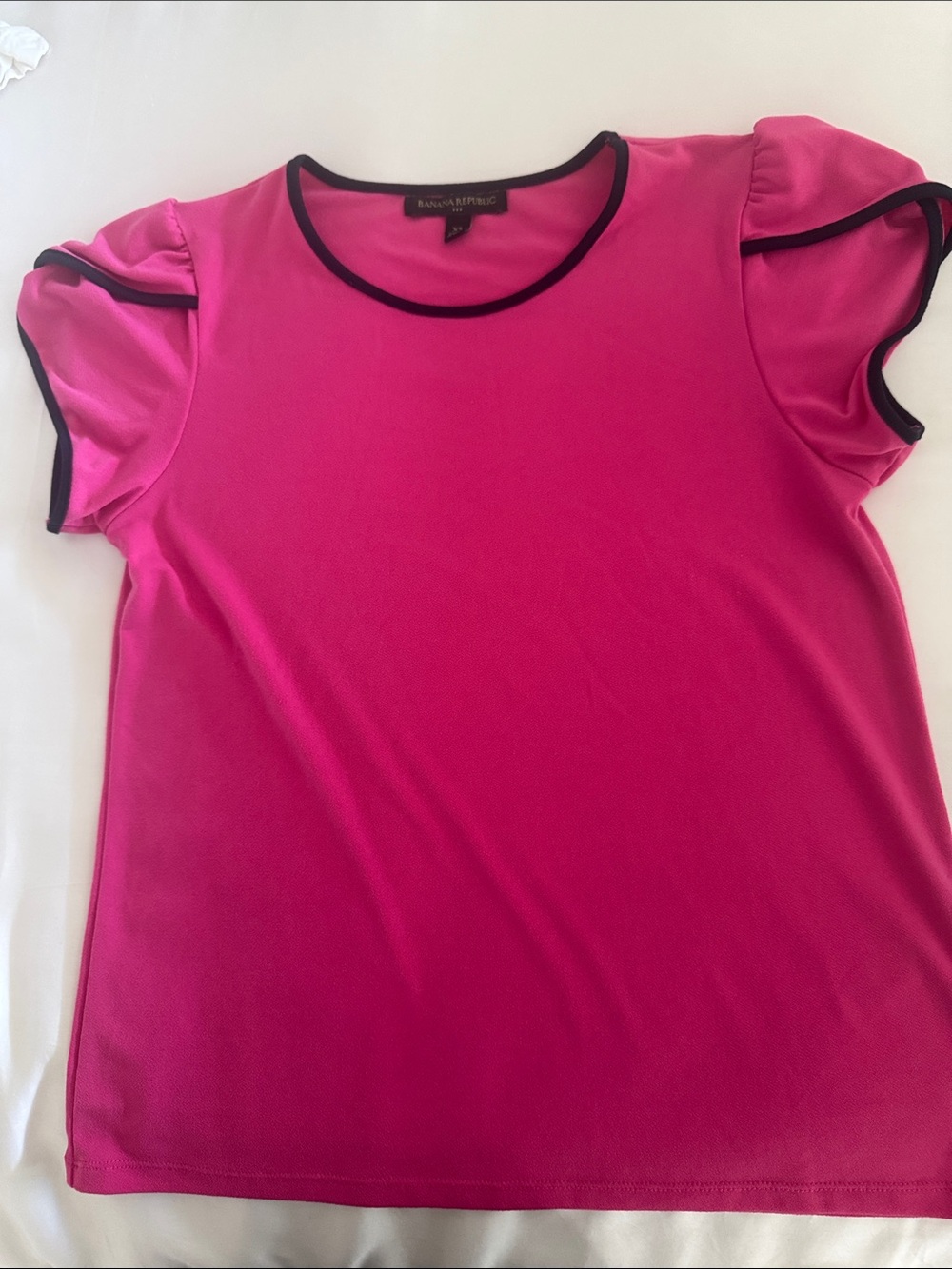 Banana Republic Bright Pink Short Sleeve Top with Navy Trim